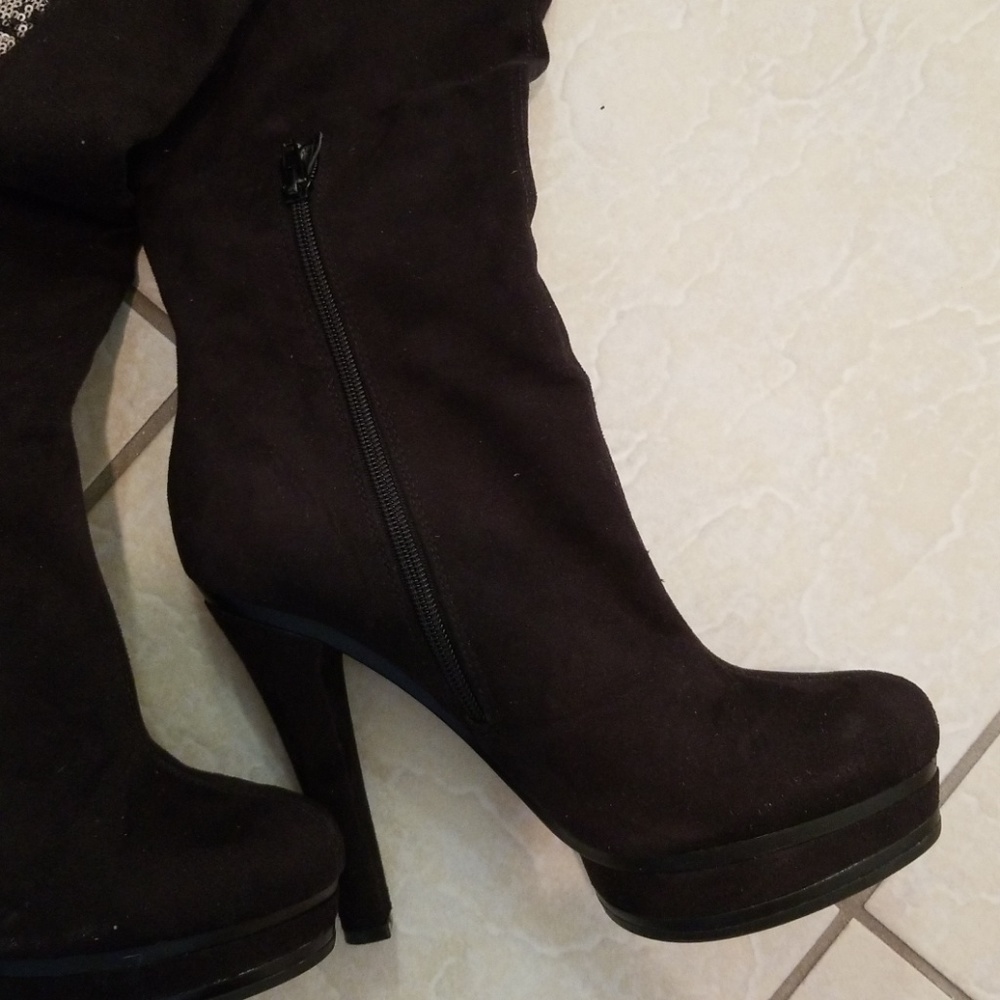 Jennifer Lopez suede w/sequins inside zip*Firm - Picture 3 of 5